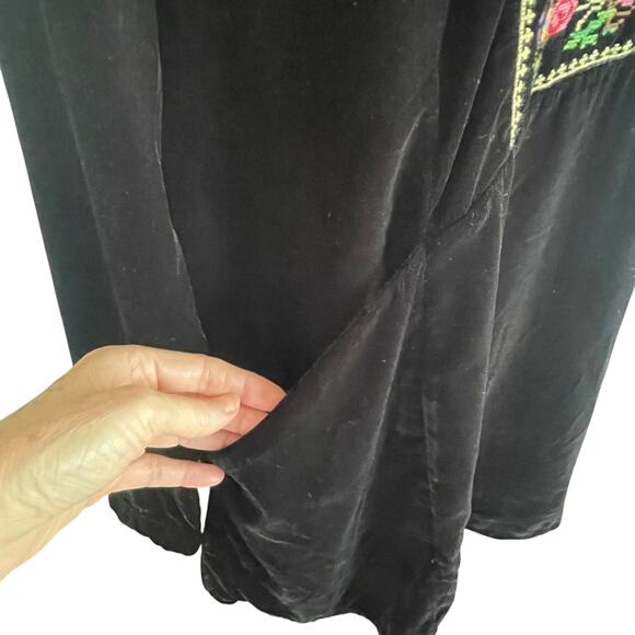 Free People Always Forever Black Velvet Mini Dress Floral Embroidery MED Boho - Picture 5 of 10
